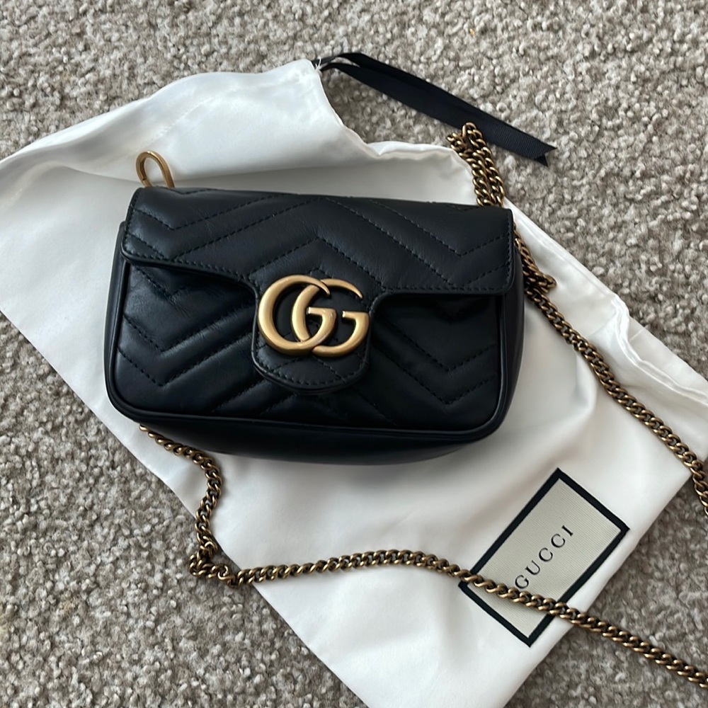 Gucci super mini marmont bag black
